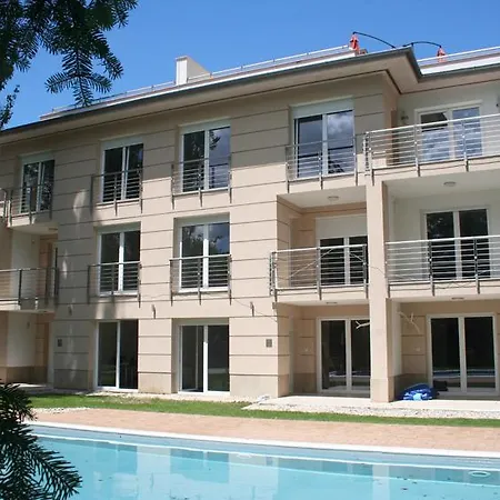 Liliom Apartman Apartment *